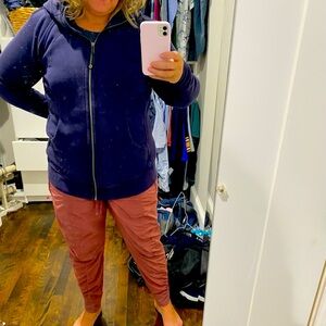 Navy blue Lulu lemon scuba